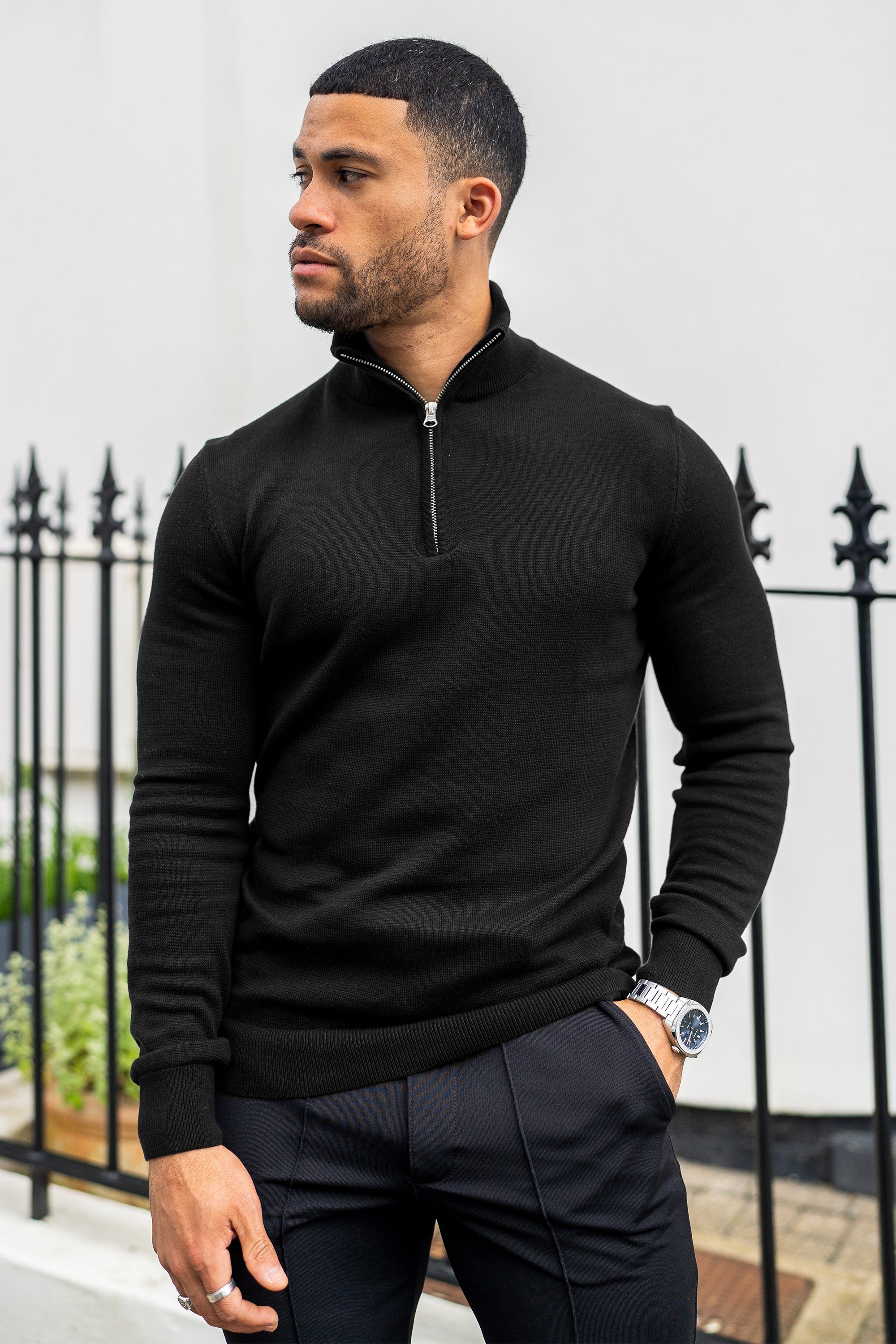 THE SANTONI - HALF ZIP SWEATER - BLACK