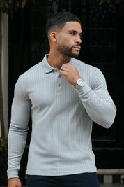 THE RIBBED LONGSLEEVE POLO