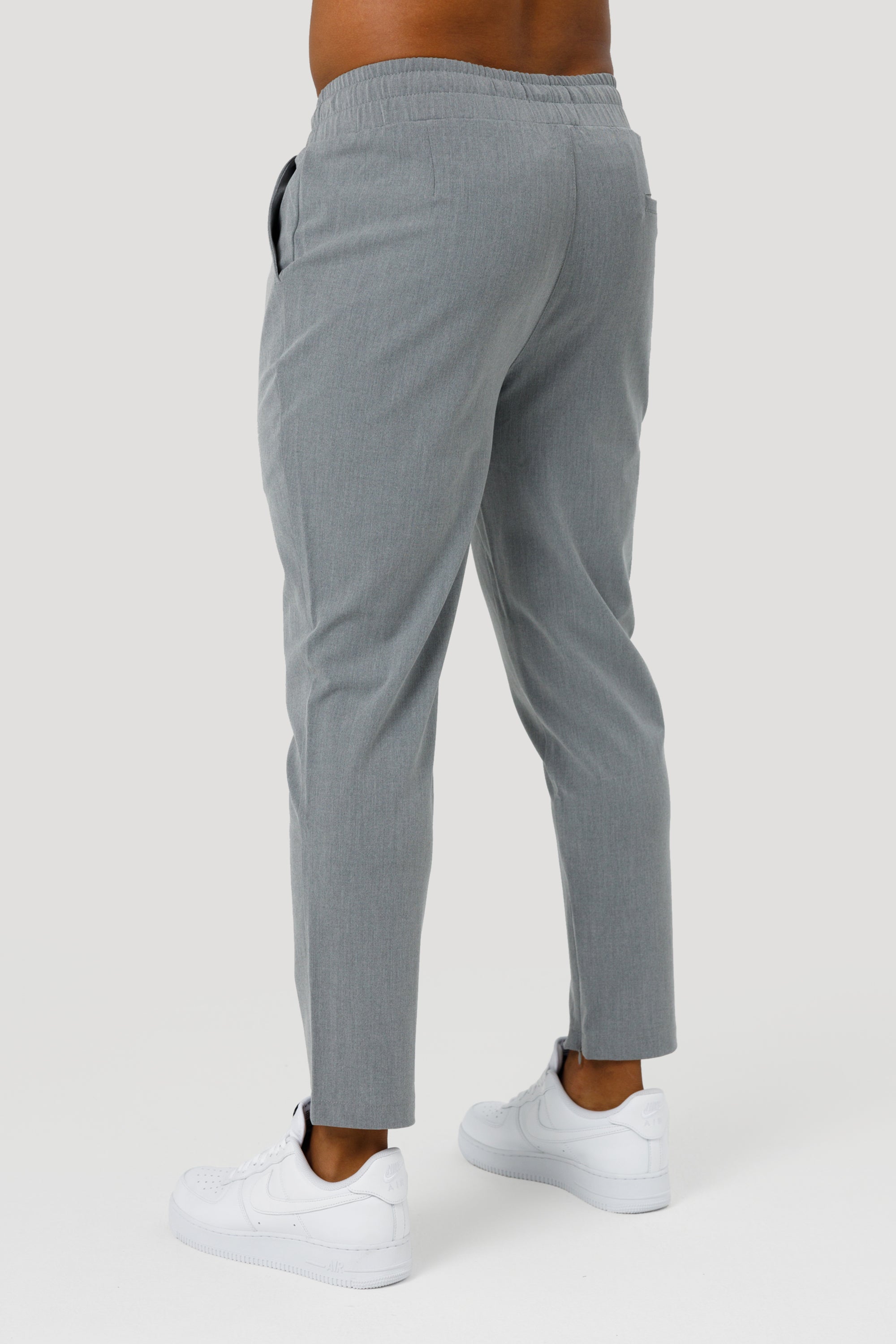 THE ELIO TROUSERS - LIGHT GREY