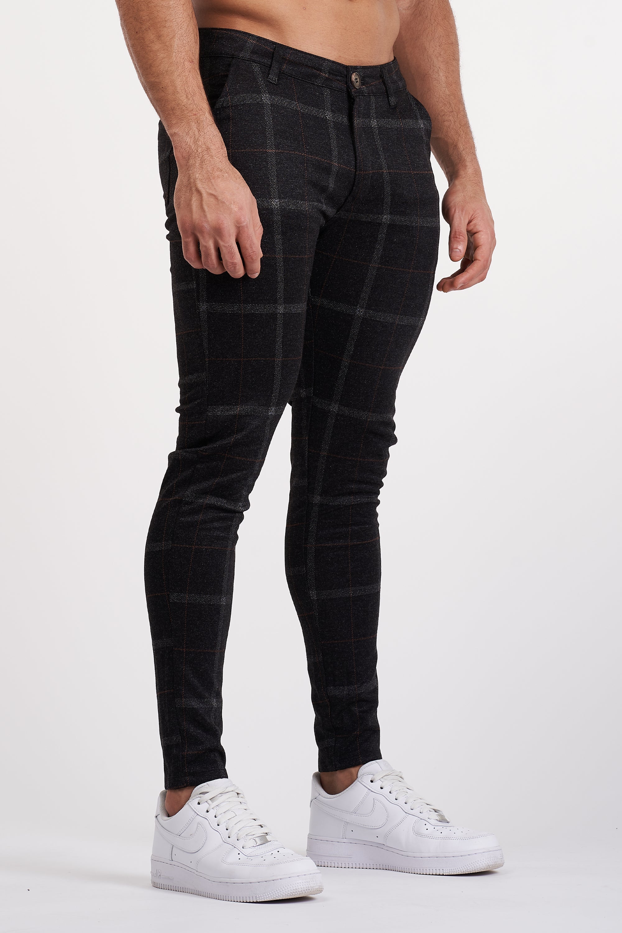 THE IZAYA TROUSERS - BLACK