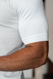 THE MUSCLE BUTTON POLO - WHITE