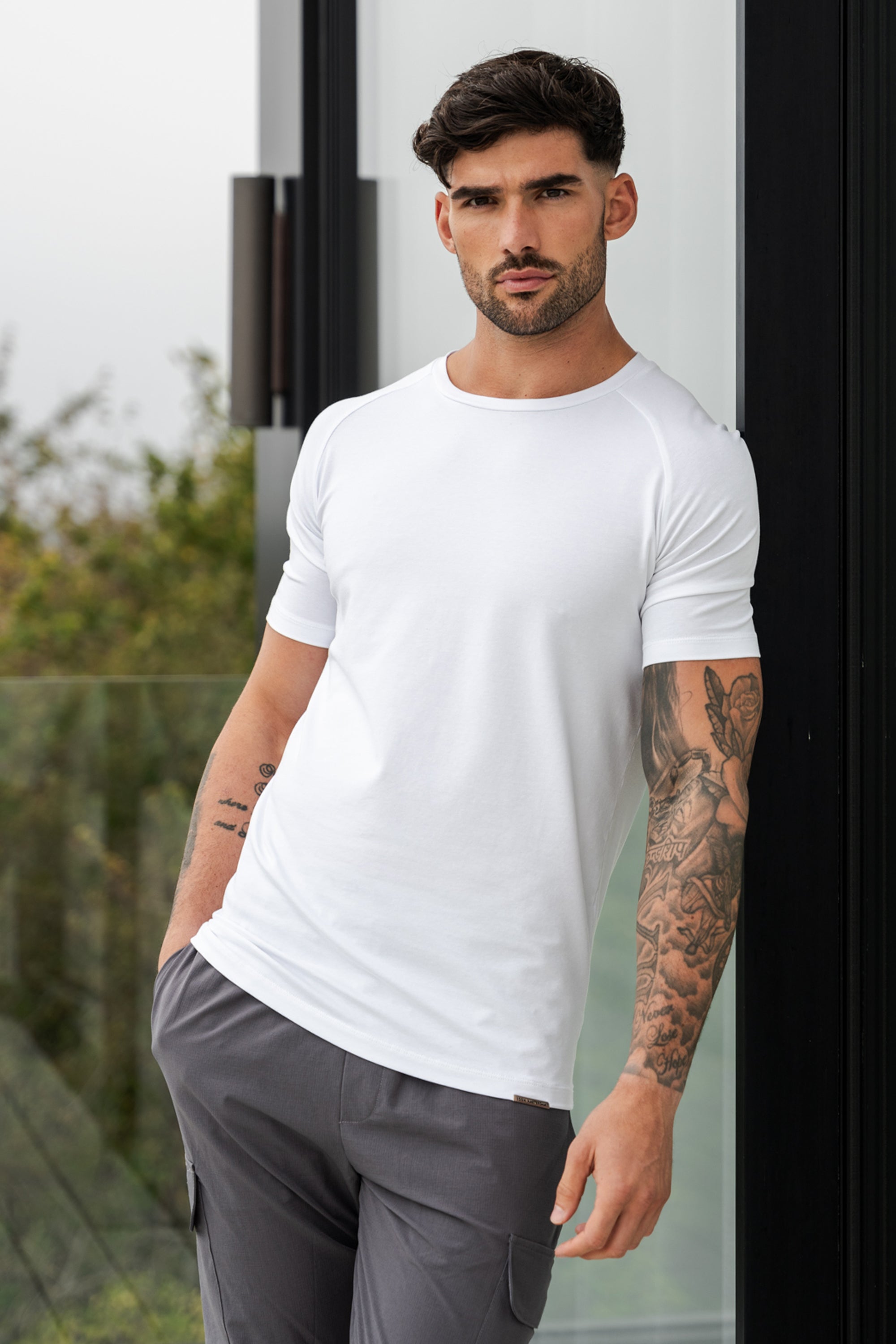 THE MUSCLE BASIC T-SHIRT - WHITE